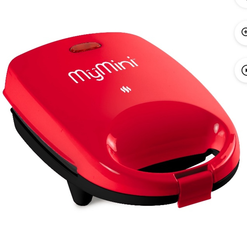 NWT Nostalgia Mini Sandwich Maker-Red